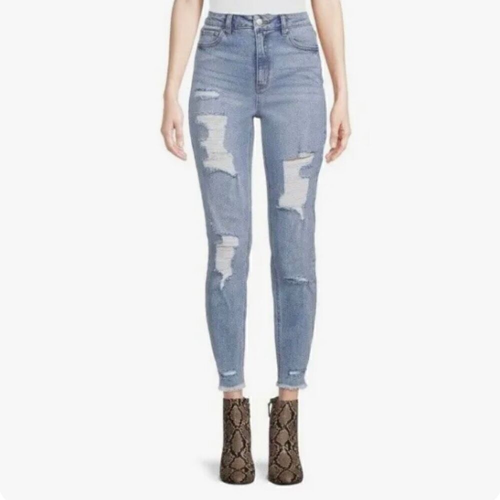 Tinseltown Juniors' Destructed The Mom Jeans Size 7
